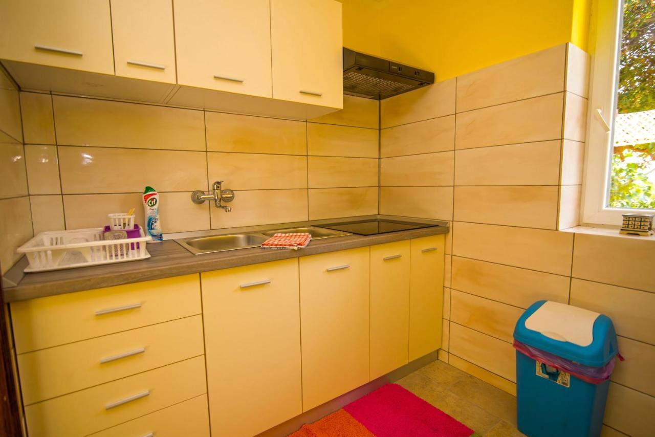 Nena Apartment Mali Lošinj Екстериор снимка